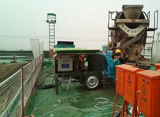 液壓泵送式混凝土濕噴機(jī)施工視頻